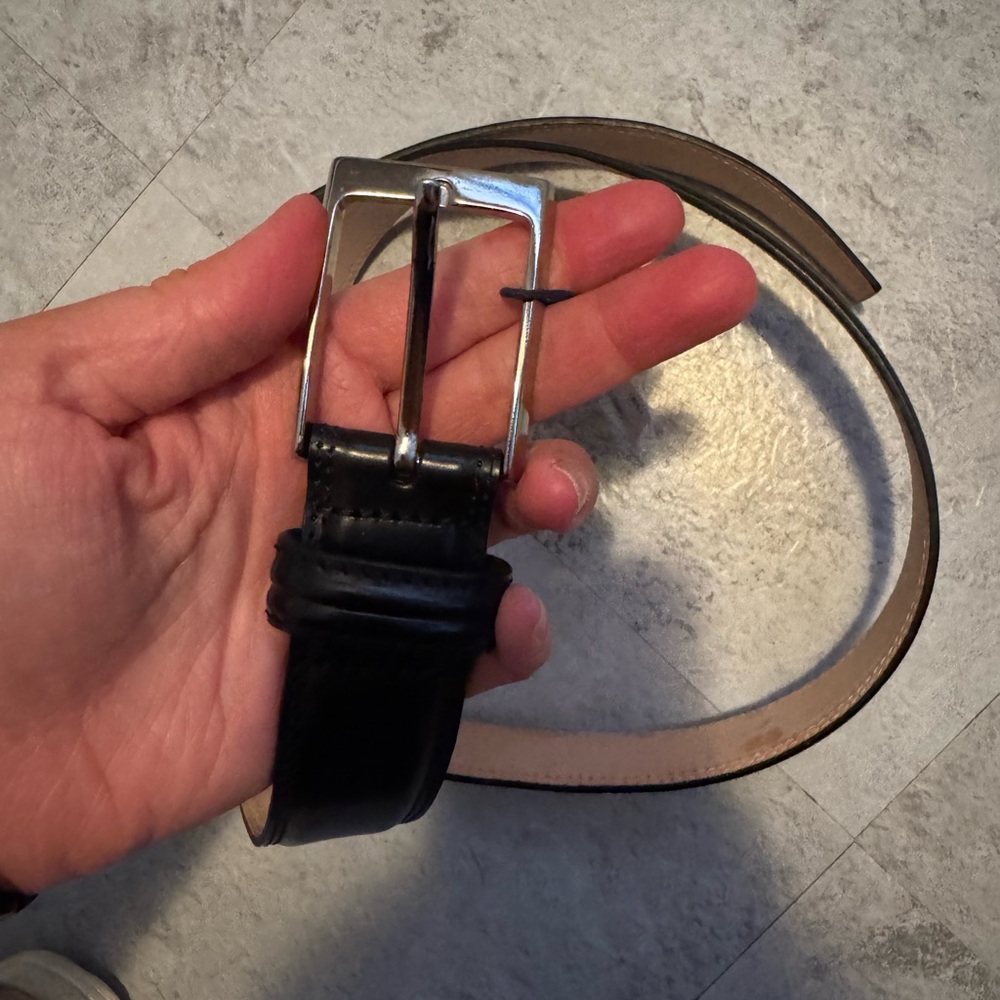 Men’s saks fifth Avenue leather belt